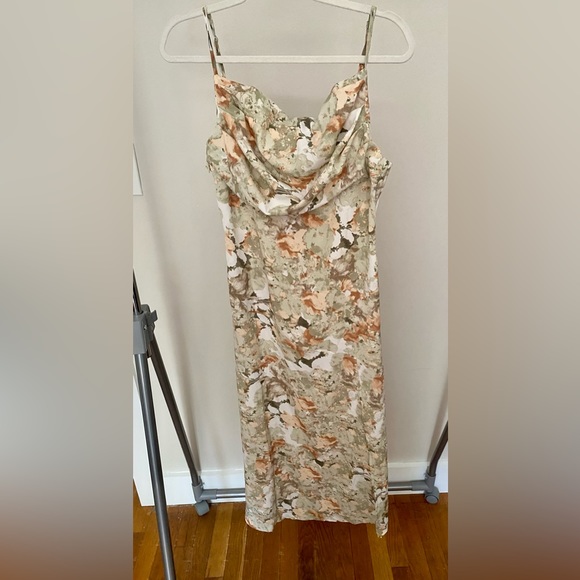 NWT Flower Print Slip Midi Dress Cowl Neck with Pleated Bust - Picture 6 of 6